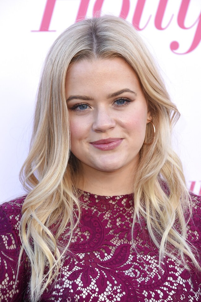 Ava Phillipe baru-baru ini memberikan peringatan kepada para pengikutnya di Instagram. Aku akan memblok orang yang memberi komentar kebencian dan penghinaan di unggahanku. Instagram-ku bukan tempat untuk kejahatan, tulis Ava di Instagram Stories. (Foto: Jordan Strauss/Invision/AP)