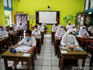 Syarat Masuk SD Negeri 2022, Benarkah Usia Minimal Harus 7 Tahun?