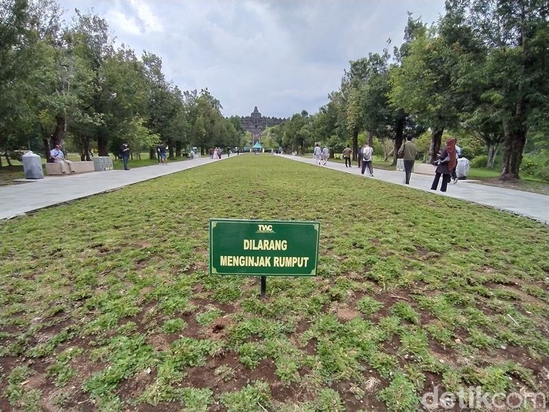 Concourse yang berada di zona 1 Candi Borobudur.