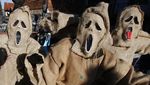 Corona Belum Reda, Karnaval di Negara Ini Dipenuhi Ratusan Warga
