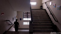 Penyemprotan disinfektan di SMPN 62 Jakarta sendiri sudah dilakukan pada hari Kamis (13/1).