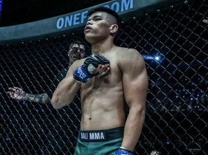 ONE Championship: Elipitua Ingin Bonus Rp 715 Juta dan Foto Bareng Khabib