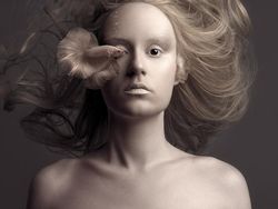 Karya Keren Fotografer Bikin Potret Wajah Setengah Manusia dan Hewan