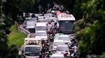 Ini Loh, Proyek Galian Kabel yang Bikin Macet Jalan TB Simatupang