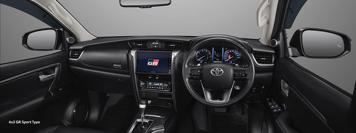 Interior Toyota Fortuner Interior Toyota Fortuner