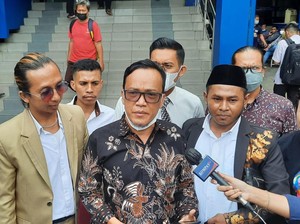 Ubedillah Badrun Resmi Dipolisikan soal Dugaan Fitnah ke Gibran-Kaesang