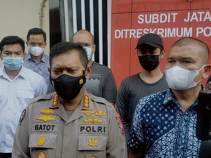 Kabid Humas Polda Jatim Kombes Gatot Repli Handoko di Mapolda Jatim