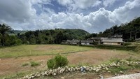 Lapangan serbaguna di Kampung Adat Ciptagelar.