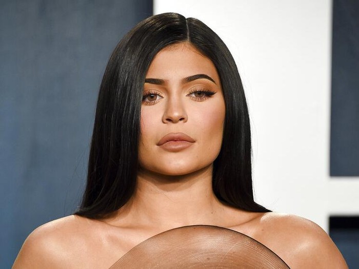 Kylie Jenner arrives at the Vanity Fair Oscar Party on Sunday, Feb. 9, 2020, in Beverly Hills, Calif. (Photo by Evan Agostini/Invision/AP)