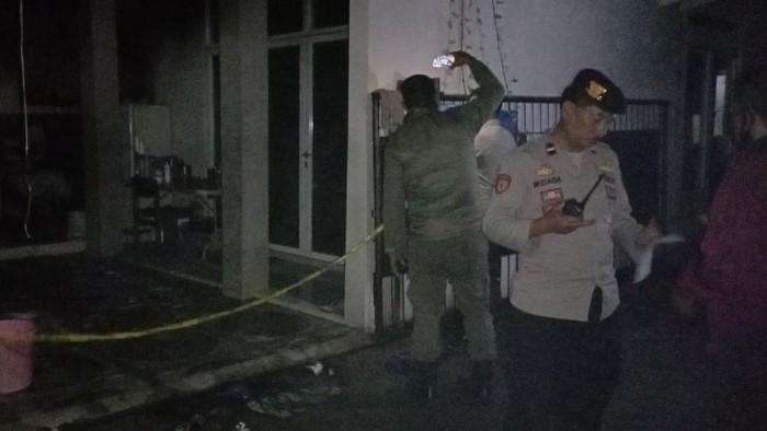 Ledakan di rumah tahfidz quran di Bekasi tewaskan santri Ledakan di rumah tahfidz quran di Bekasi tewaskan santri