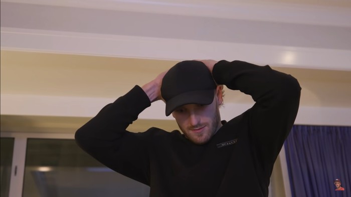 Logan Paul Rugi Rp 50 miliar Setelah Beli Pokemon Cards Palsu