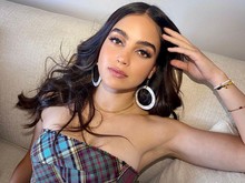 Simu Liu Sebut Melissa Barrera Sosok Sempurna untuk Wonder Woman Baru