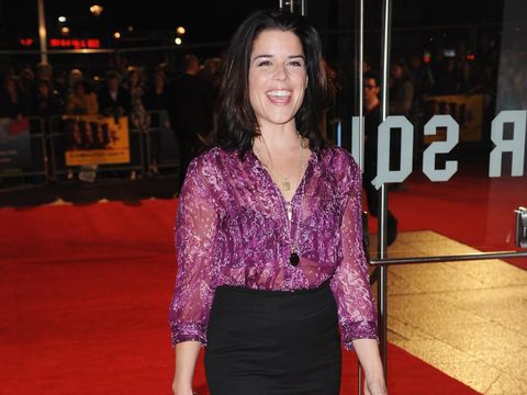 LONDON, ENGLAND - OCTOBER 15:  Actress Neve Campbell arrives for the premiere of 'The Men Who Stare At Goats' during the Times BFI 53rd London Film Festival at the Odeon Leicester Square on October 15, 2009 in London, England.  (Photo by Samir Hussein/Getty Images)