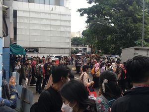 Gempa Guncang Jakarta, Pegawai Kemenhub Berpencaran ke Luar Gedung