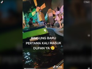 Viral Pengunjung Istana Boneka Turun dari Perahu dan Foto-foto, Ini Respons Ancol
