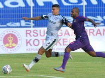 Head to Head Persikabo 1973 Vs Persik Kediri: Sama Kuat!