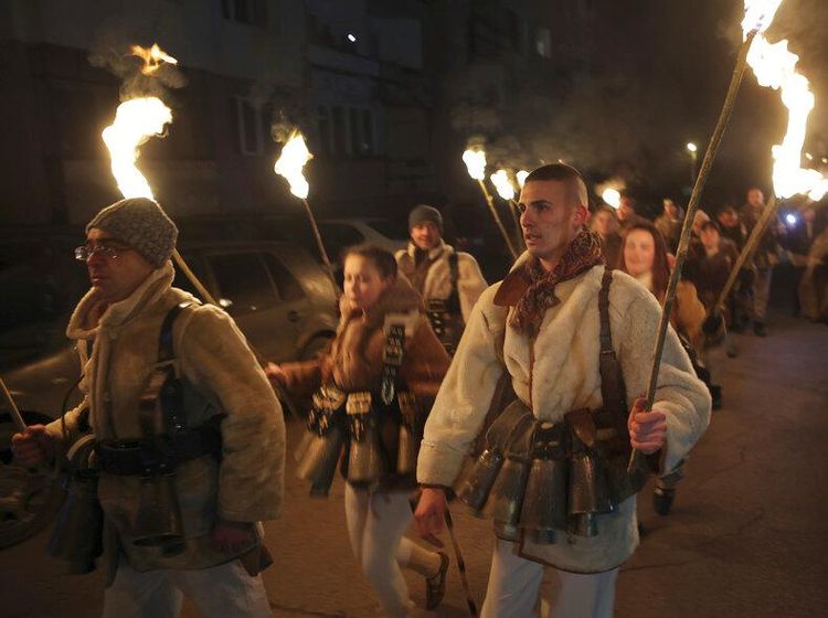 Potret Festival Topeng di Bulgaria, Ritual Kuno Usir Roh Jahat