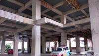 Wali Kota Makassar Moh Ramdhan Danny Pomanto sempat diperiksa sebagai saksi di kasus ini.