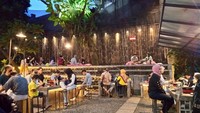Datang ke sini bisa menjadi ide jika mencari tempat bersantai bersama keluarga yang nyaman dan murah meriah. Dijamin waktu bersama keluarga semakin lengkap serunya. Foto: detikcom/Diah Afrilian