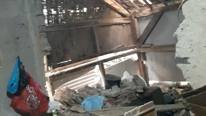 Rumah Rusak di Pandeglang Akibat Gempa Banten