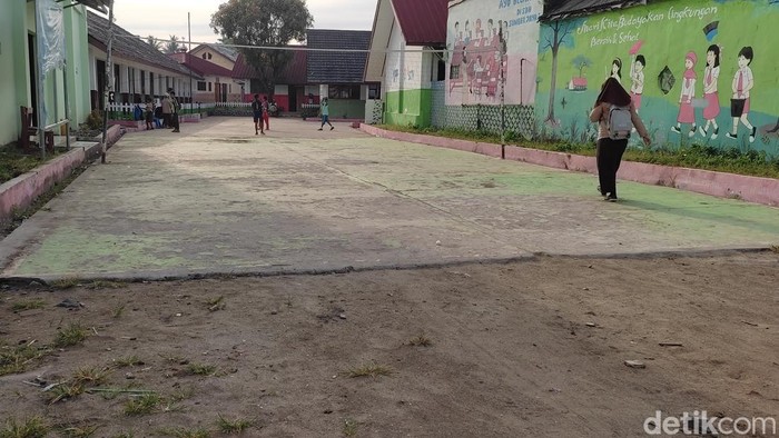 Aktivitas Sekolah di Pandeglang Usai Gempa Banten