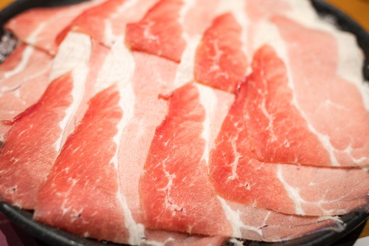 Alasan orang Korea doyan makan perut babi