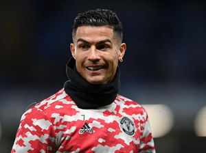 Ronaldo Sampai Harus Absen Lawan West Ham, Kapan Sakit Leher Harus Diwaspadai?