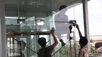 JPO ini hampir rampung pengerjaan tinggal pada bagian pemasangan kaca lift. 