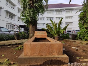 Misteri Makam Mbah Ginah di Belakang Balai Kota Malang