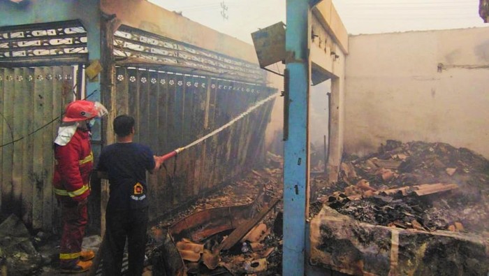 Pasar Bajulmati Banyuwangi Terbakar
