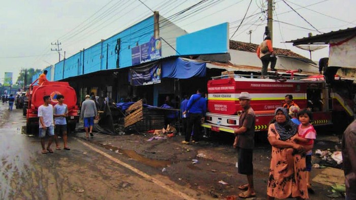 Pasar Bajulmati Banyuwangi Terbakar