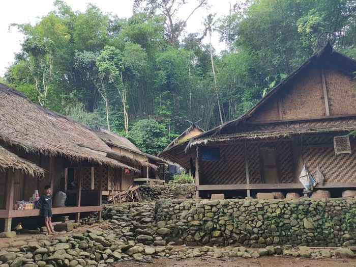 Rumah Adat Suku Baduy Banten