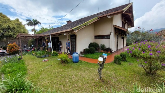 Rumah nenek Ellen di Jayagiri, Lembang, Kabupaten Bandung Barat