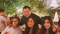 Valencia Tanoesoedibjo merupakan anak dari pengusaha terkenal Hary Tanoesoedibjo dan Liliana Tanaja Tanoesoedibjo. Foto: Instagram @valenciatanoe