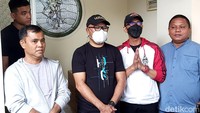 Doddy Sudrajat ingin mengajak Gala Sky ke Ancol bersama dengan Puput, serta Mayang dan Chika, serta keluarga besarnya. Foto: Pingkan/detikHOT