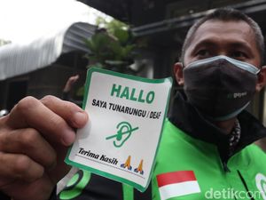 Pantang Menyerah Driver Ojol Disabilitas di Tengah Keterbatasan