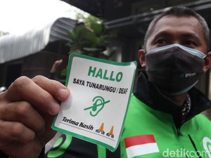 Hartono, Driver Ojol Disabilitas yang Tetap Semangat di Tengah Keterbatasan