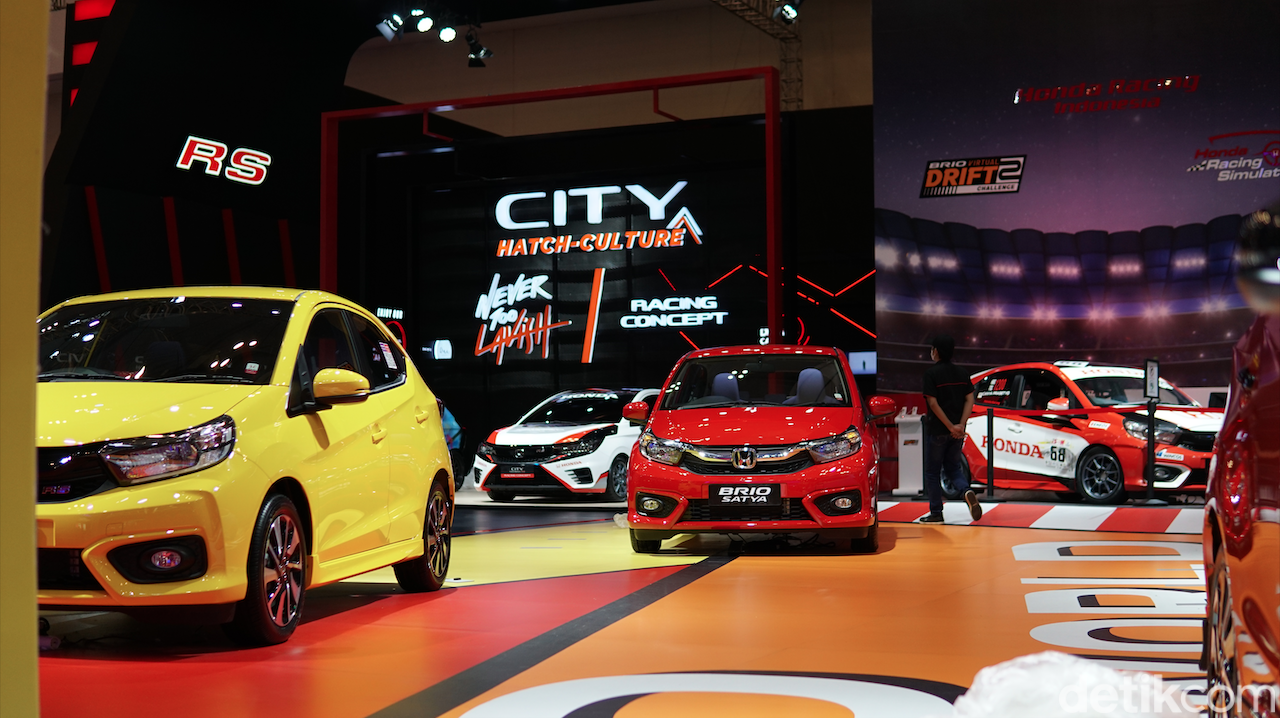 Honda Brio di Booth Honda Prospect Motor di GIIAS 2021