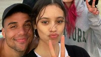 Sederet aktor dan aktris muda tampil di Scream (2022) di antaranya Melissa Barrera, Dylan Minnette, Mason Gooding, dan Sonia Ammar. (Foto: dok. Instagram @jennaortega)  