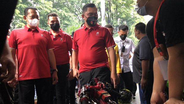 Kegiatan street race yang digagas Polda Metro Jaya berlangsung di Ancol, Jakarta Utara, hari ini. Kapolda Metro Jaya, Fadil Imran, menyebut ajang ini jadi sarana menjaring pembalap berbakat.