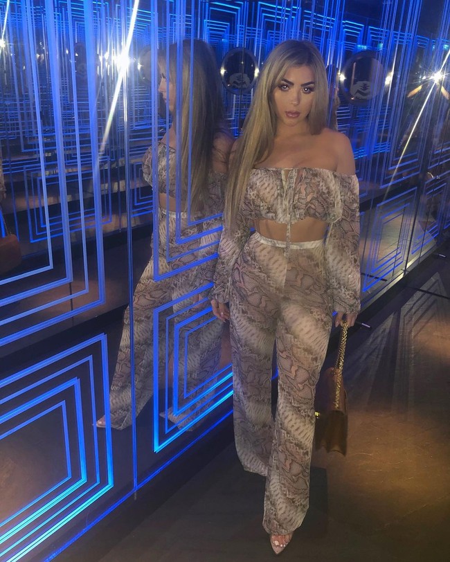 Wanita 30 tahun yang tersebut memanggil Zayn dengan sebutan Mr. Grey. Mereka pun sering bertemu di mansion ayah satu anak itu di London Utara.Foto: Instagram @abigail_clarke