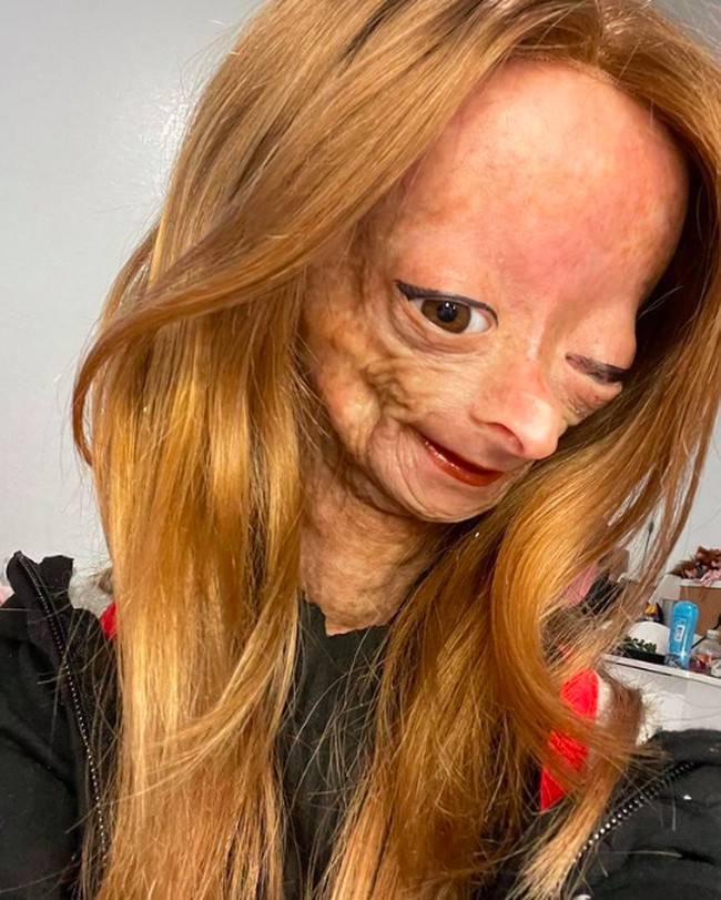 12 Januari 2022 jam 7 malam Adalia Rose Williams dibebaskan dari dunia ini. Dia datang dengan diam-diam dan pergi dengan tenang, tetapi hidupnya jauh dari itu, tulis keluarganya di halaman Instagram-nya menyampaikan kabar duka tersebut. Foto: dok. Instagram/@adalia06