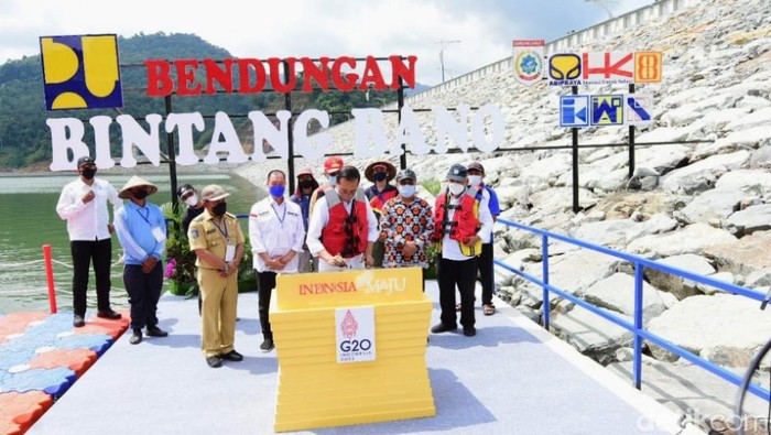 Bendungan Bintang Bano NTB Bendungan Bintang Bano di Sumbawa Barat, NTB, telah diresmikan pada Jumat (14/1/2022) lalu. Bendungan ini adalah yang terbesar dari sisi kapasitas tampungnya di NTB.