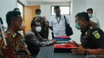 Dilimpahkan ke Jaksa, Dekan FISIP Unri Diduga Cabul Langsung Ditahan