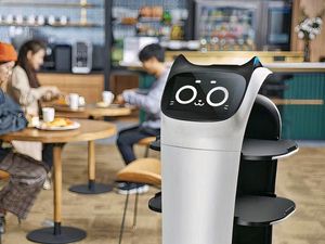 Efek Pandemi, Restoran China Terpaksa Pakai Pelayan Robot Seharga Rp 283 Juta