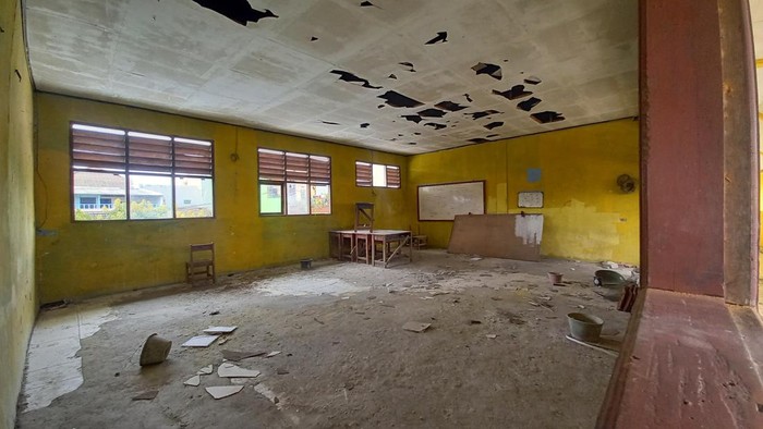 Kondisi SMPN 2 Kosambi Kabupaten Tangerang yang rusak