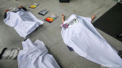 Korban Polusi Udara Bergelimpangan di PN Jakpus