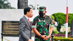 Ini Ternyata Isi Pembicaraan Jokowi dan Ka BAIS TNI Letjen Joni