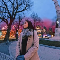Prilly Latuconsina berada di Amerika Serikat sejak akhir 2021 hingga awal 2022. Malam Tahun Baru 2022 dihabiskannya di New York. Selain New York, Prilly juga mengunjungi Boston. Foto: Dok. Instagram Prilly Latuconsina