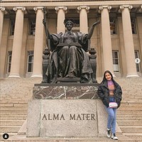 Prilly Latuconsina juga melakukan tur kampus saat liburan di Amerika Serikat. Universitas pertama yang didatanginya adalah Universitas Columbia, New York. Foto: Dok. Instagram Prilly Latuconsina